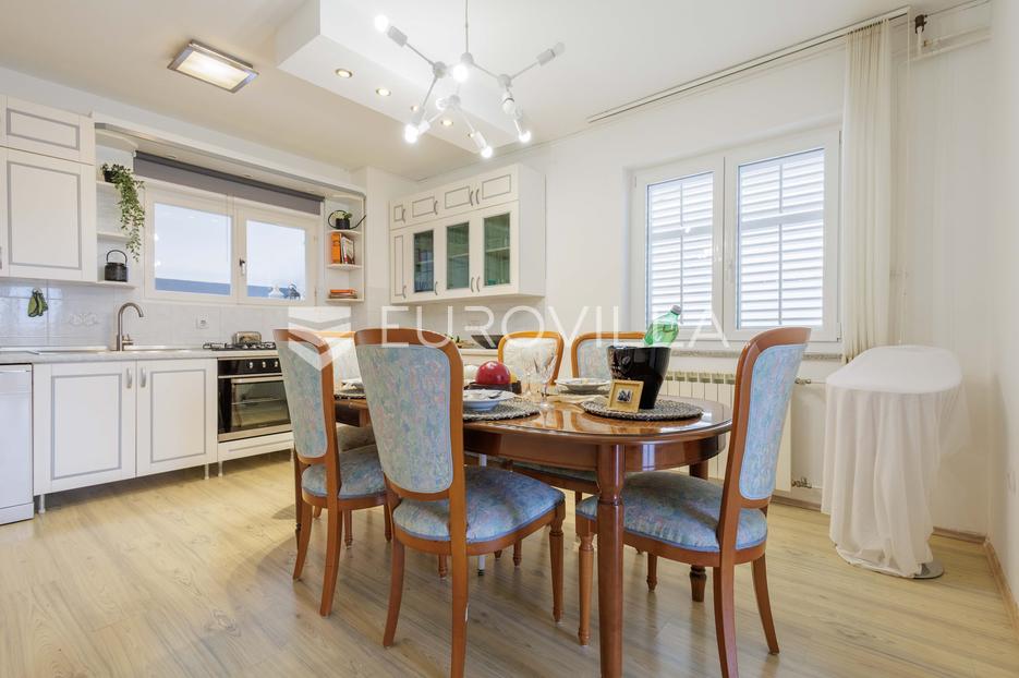 Apartment Zu verkaufen -  Pula