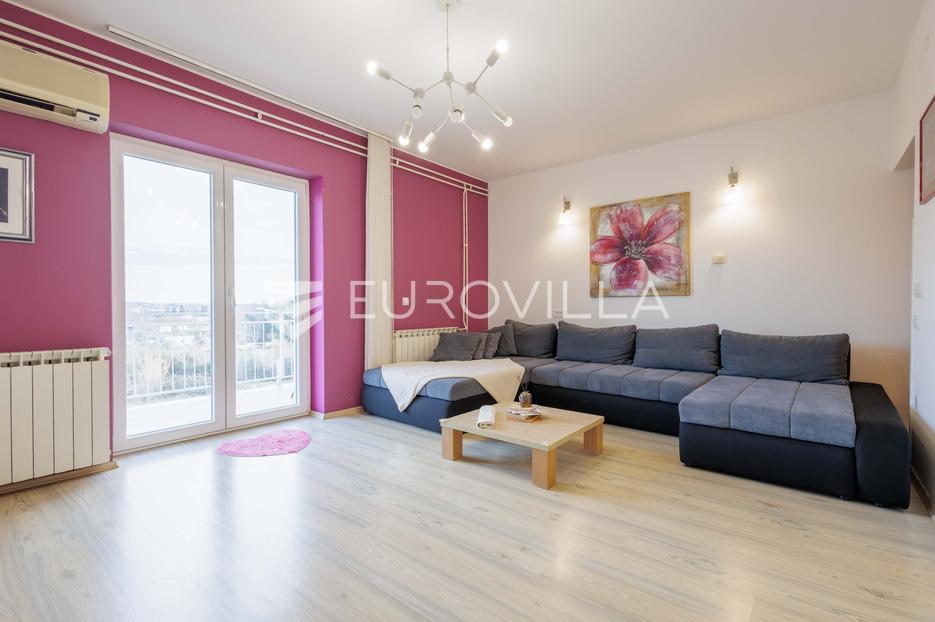 Apartment Zu verkaufen -  Pula