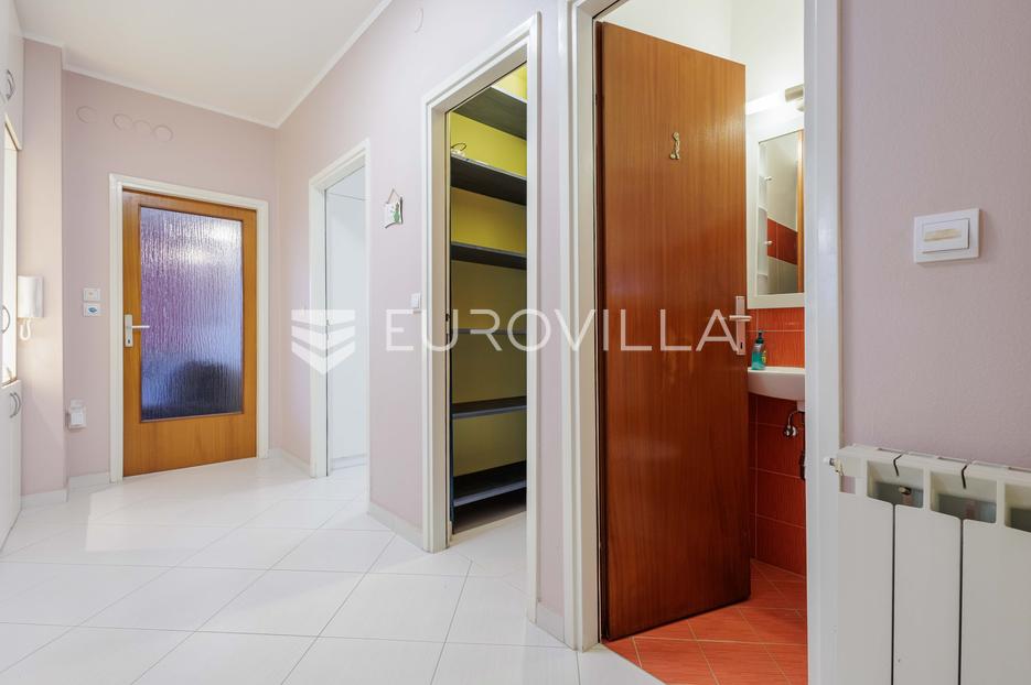 Apartment Zu verkaufen -  Pula