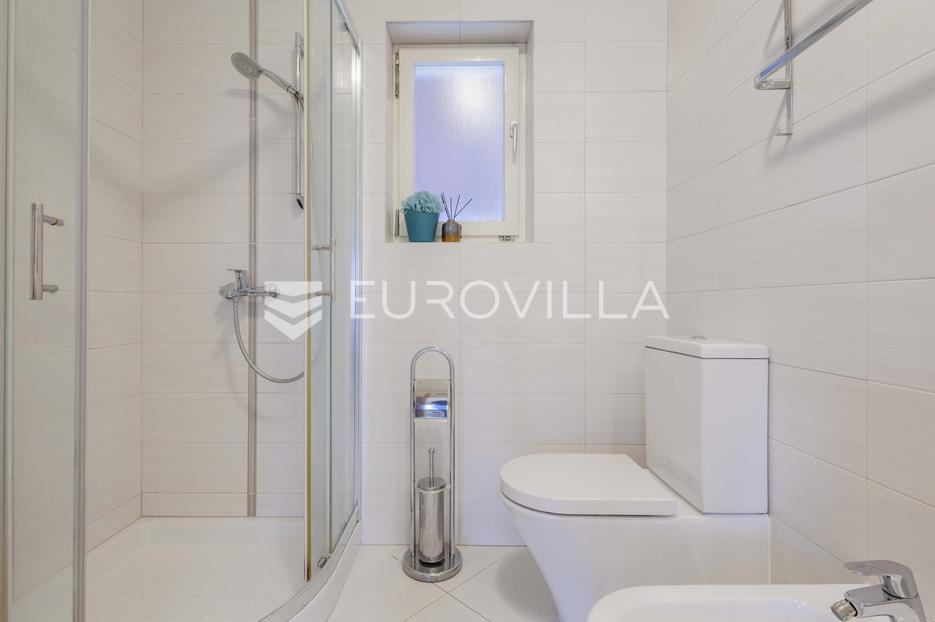 Apartment Zu verkaufen -  Pula