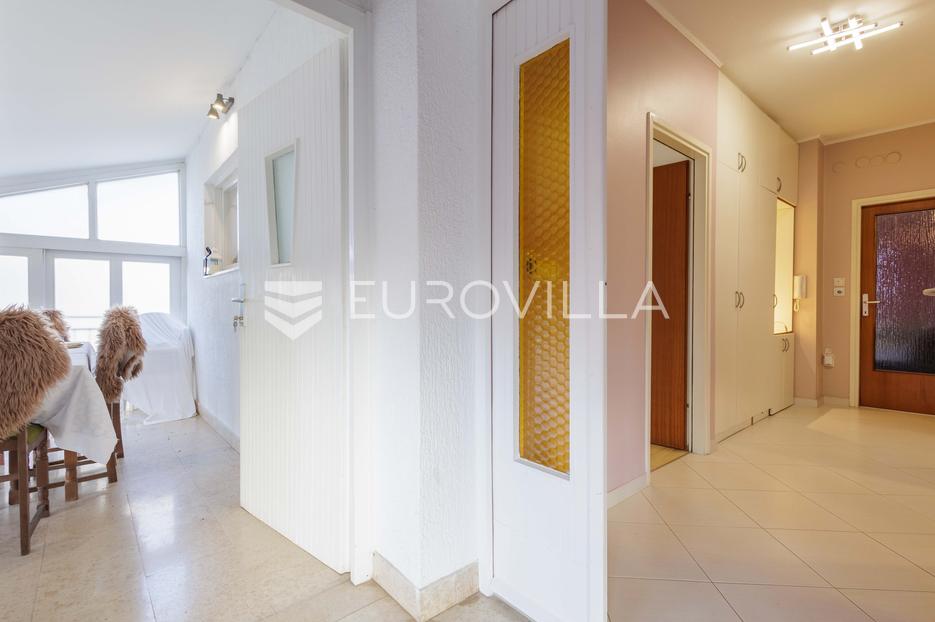 Apartment Zu verkaufen -  Pula