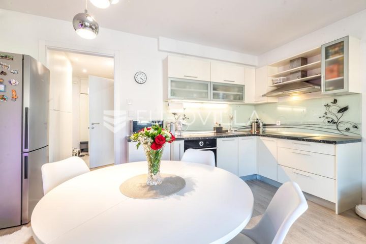 Flat For sale - Grad Zagreb Maksimir - foto 3/4