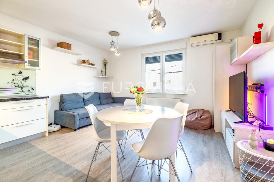 Apartma Na predaj - Grad Zagreb Maksimir - foto 1/4