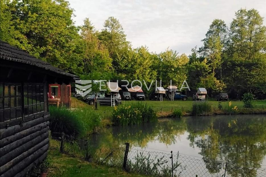 Poslovni prostor Na prodaju -  Pakrac
