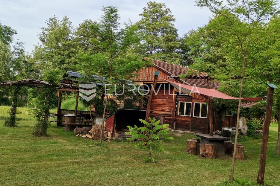 Poslovni prostor Na prodaju -  Pakrac
