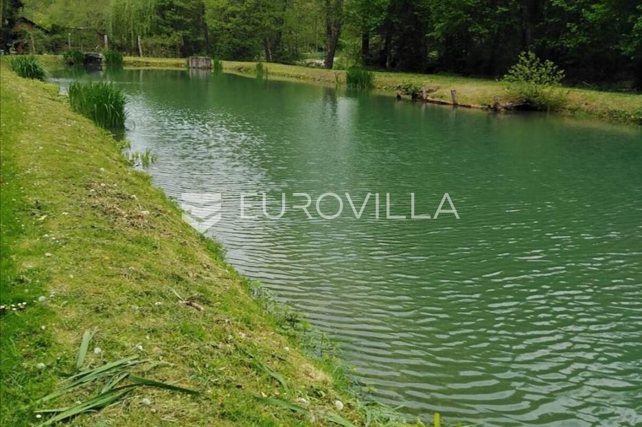 Poslovni prostor Na prodaju -  Pakrac