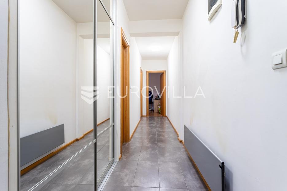 Apartma Naprodaj - Splitsko-dalmatinska Split