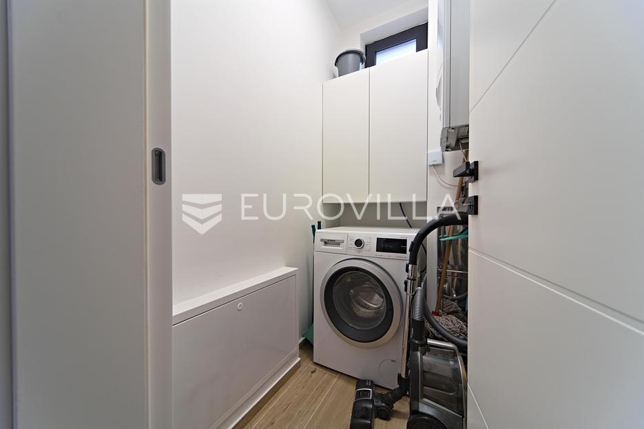Apartmán Na predaj -  Osijek
