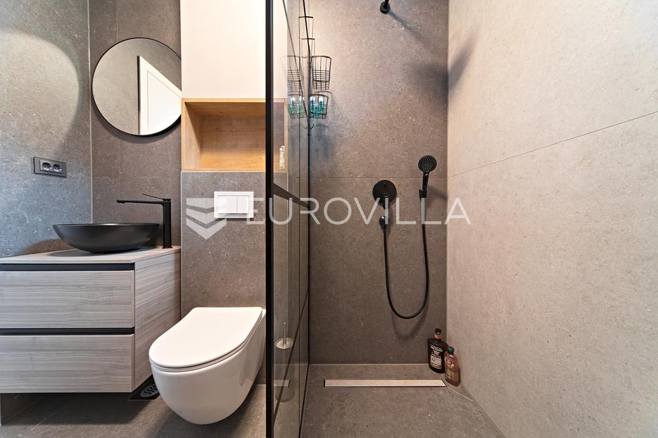 Apartmán Na predaj -  Osijek