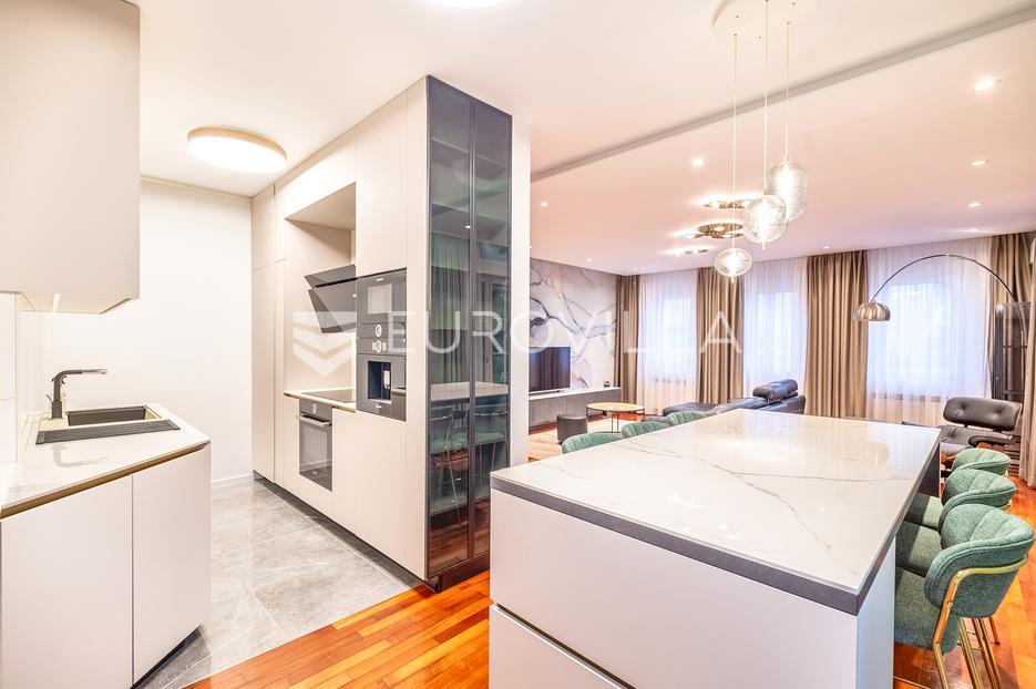 Apartma Na predaj -  Maksimir