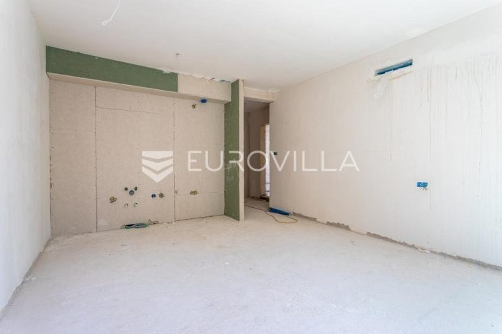 Appartement à vendre 49 m² – Podstrana