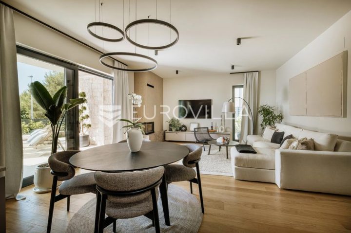 Dům na prodej 136 m² – Poreč