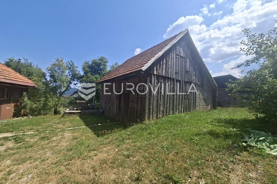 Hiša Na predaj - Primorsko-goranska Ravna Gora - foto 2/13