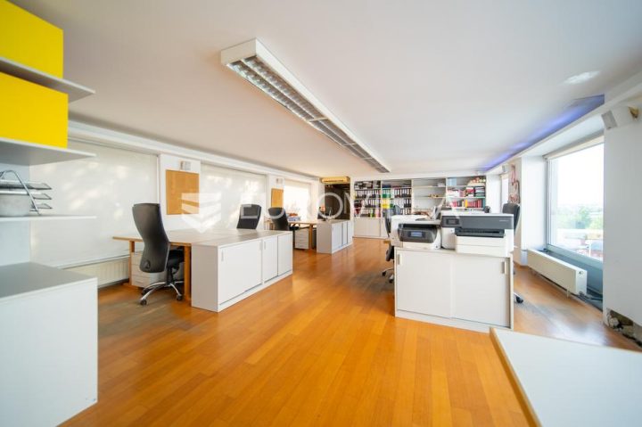 Lokal użytkowy na sprzedaż 132 m² – Kustošija