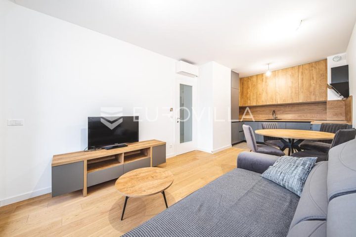 Stan na prodaju 52 m² – Svetice