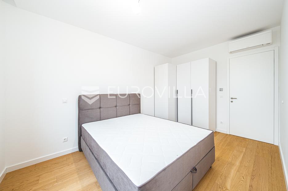 Apartmán Na predaj -  Maksimir