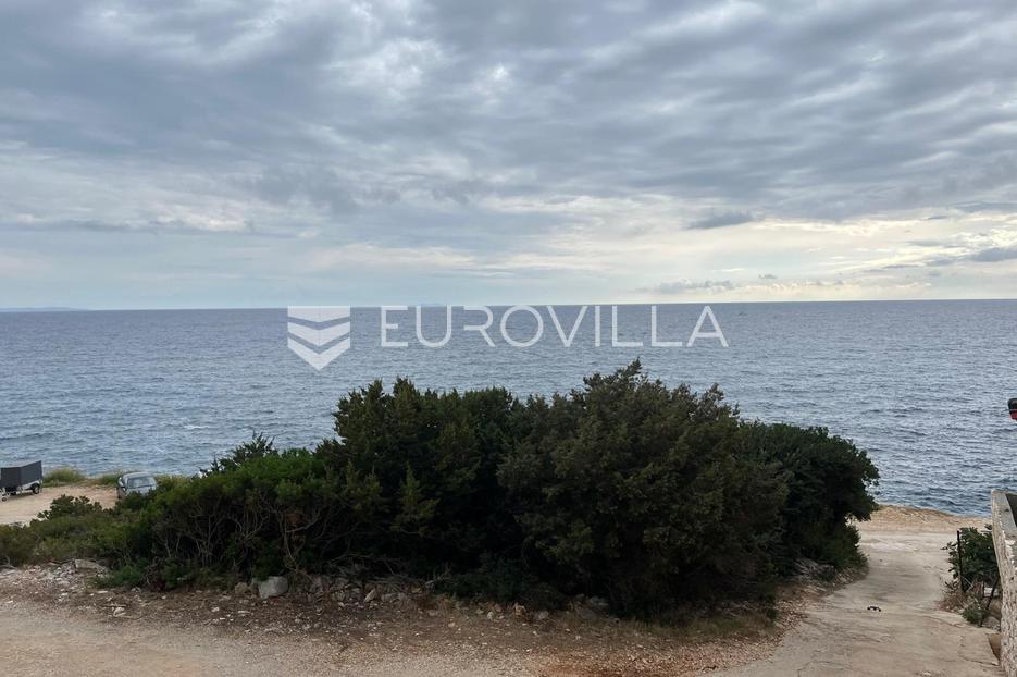 Zemljište Na prodaju -  Hvar