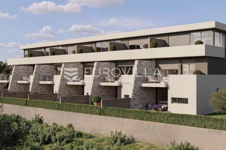 House for sale 200 m² – Zambratija