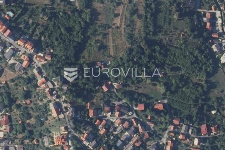 Terreno in vendita 2315 m² – Šestine
