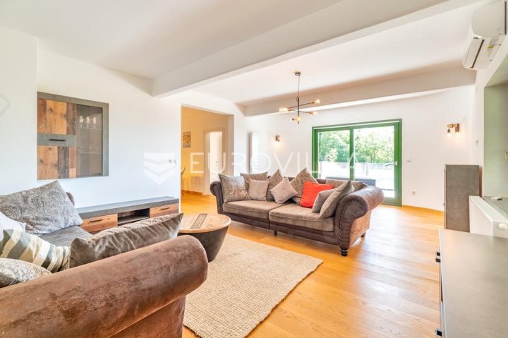 Apartment zu verkaufen 137 m² – Remete