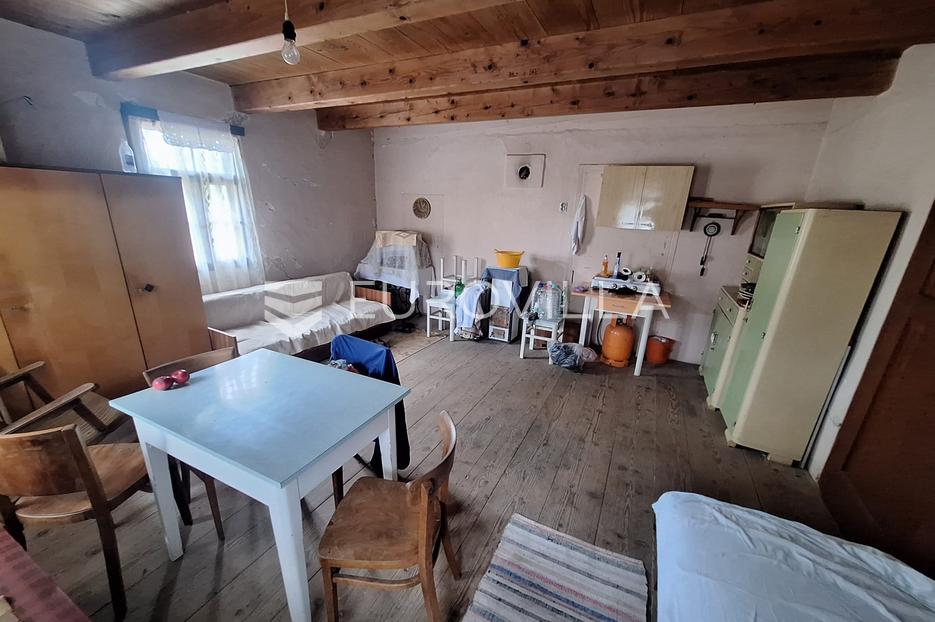 Haus Zu verkaufen - Karlovačka Duga Resa - foto 2/6