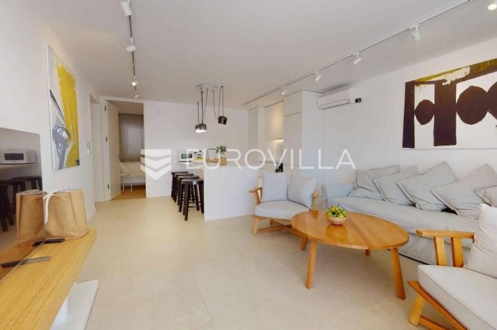 Apartment zu verkaufen 95 m² – Komiža
