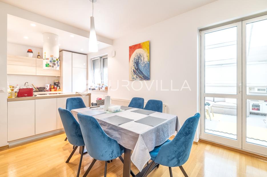 Apartmán Na predaj -  Donji Grad