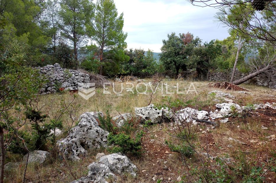 Terreno In vendita -  Supetar
