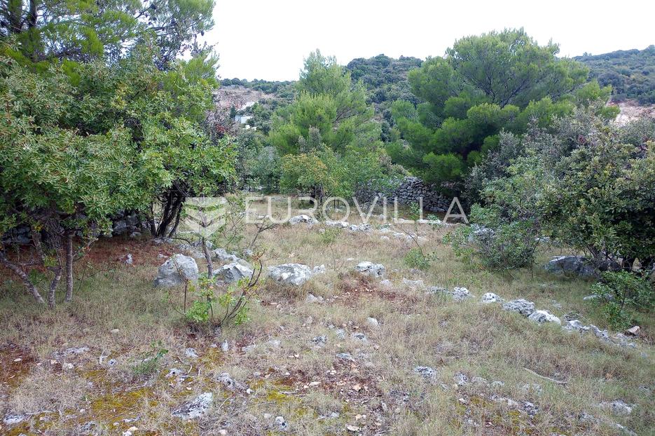 Terreno In vendita -  Supetar