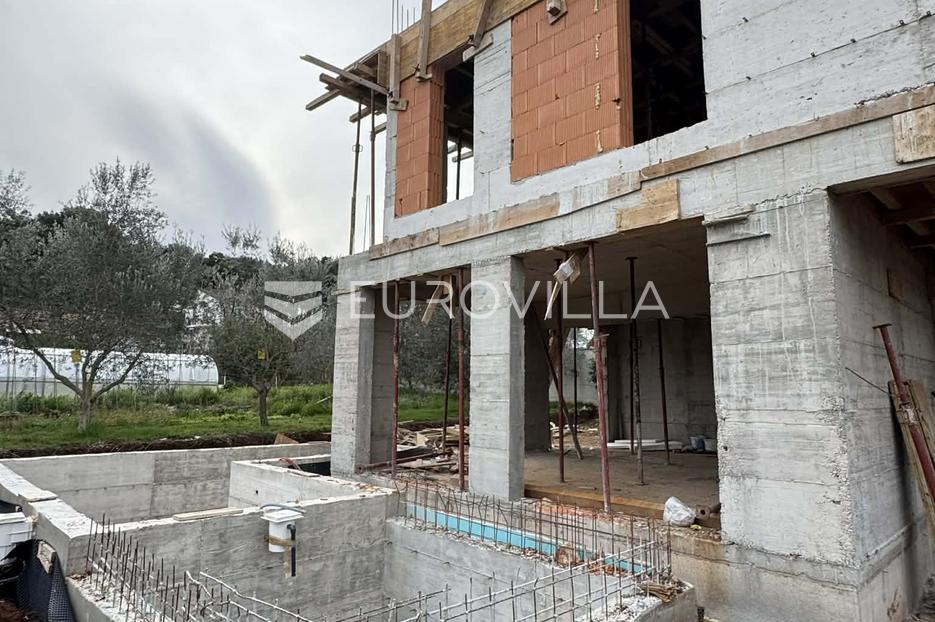 Flat For sale -  Pula
