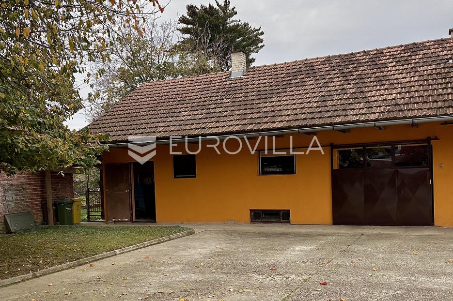 Casa In vendita -  Bjelovar