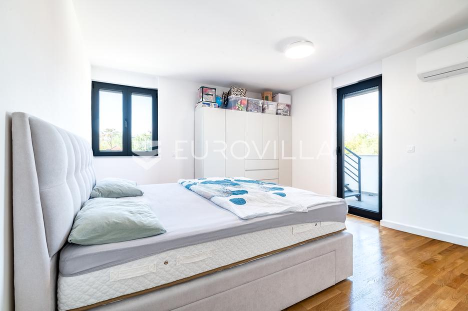Appartement À vendre -  Trnje