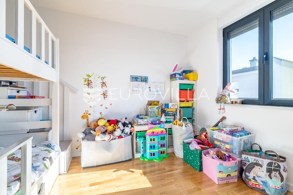 Appartement À vendre -  Trnje