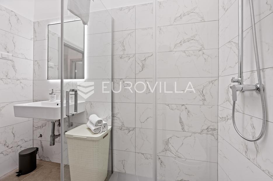 Flat For sale - Istarska Pula