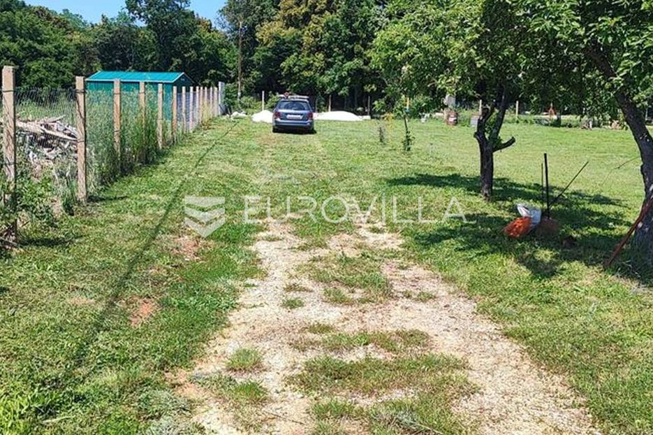 Pozemok Na predaj - Istarska Ližnjan