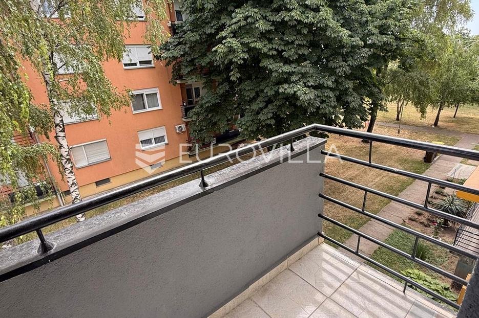 Appartement À vendre - Vukovarsko-srijemska Vinkovci