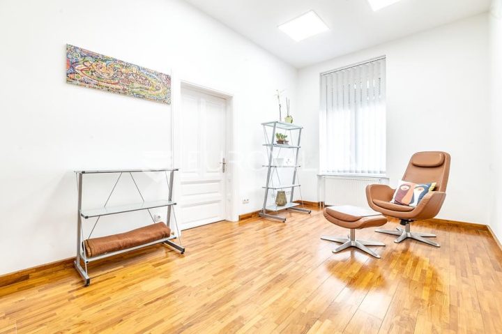 Poslovni prostor na prodaju 50 m² – Donji Grad