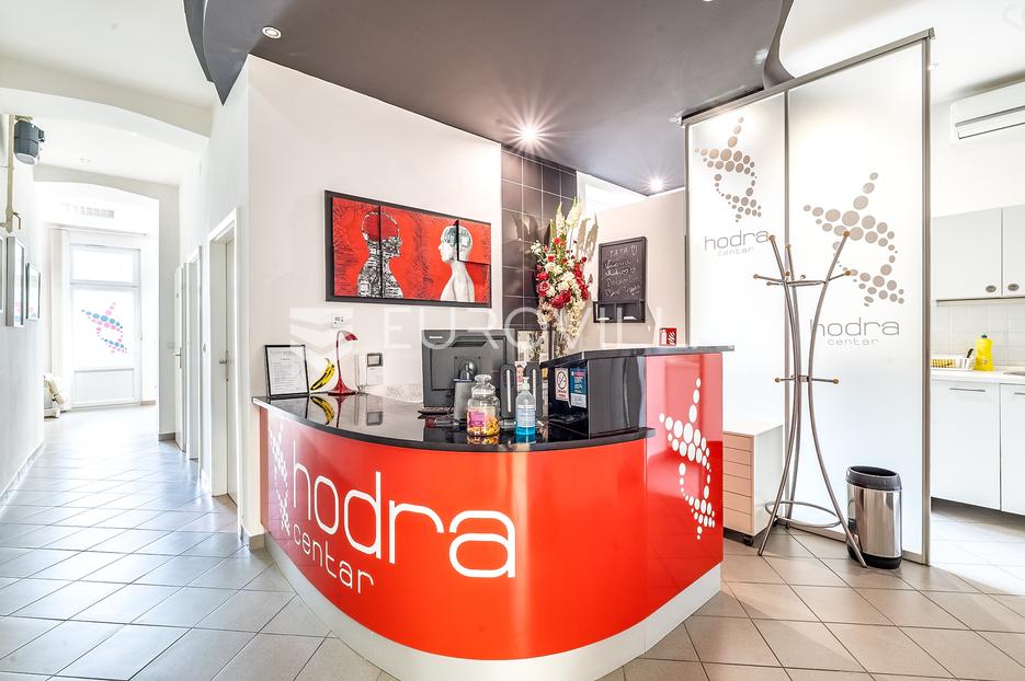 Commerciale In vendita -  Donji Grad