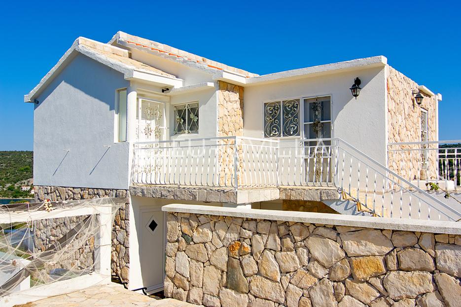 Kuća Na prodaju -  Trogir - Okolica