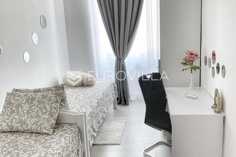Appartement À vendre - Primorsko-goranska Rijeka