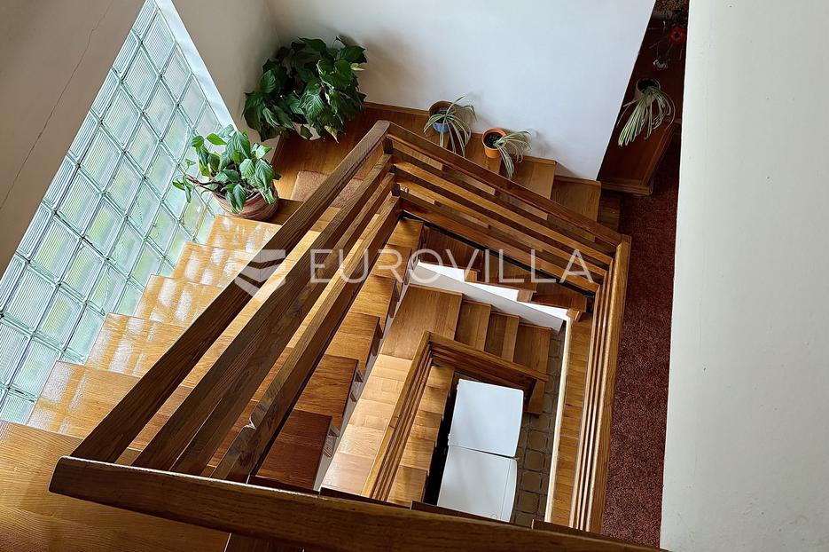 Casa In vendita -  Bjelovar