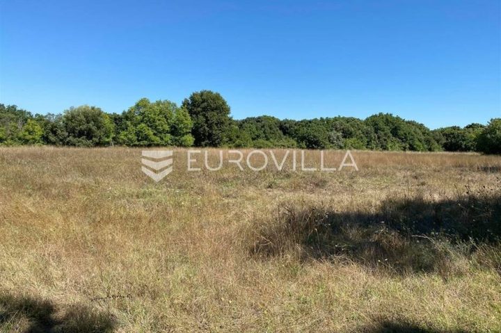 Parcela na predaj 2863 m² – Ližnjan