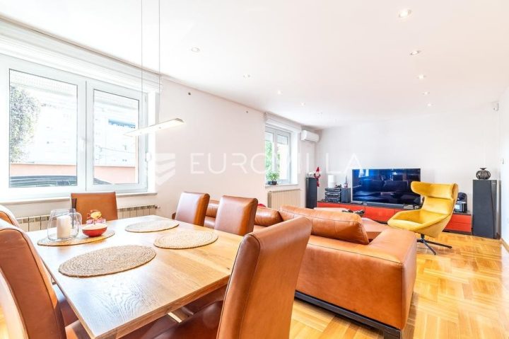 House for sale 142 m² – Trešnjevka