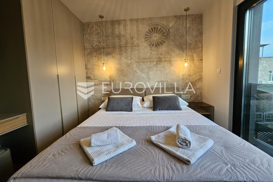 Maison À vendre - Šibensko-kninska Vodice