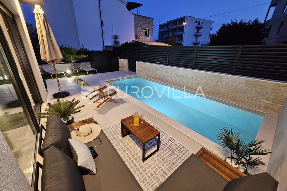 Maison À vendre - Šibensko-kninska Vodice