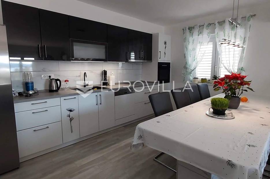 Apartma Na predaj -  Omiš