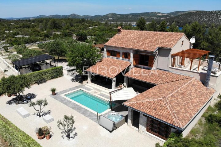Haus Zu verkaufen - šibensko-kninska šibenik - Okolica - foto 2/51
