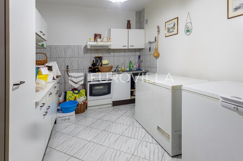 Kuća Na prodaju -  Slavonski Brod