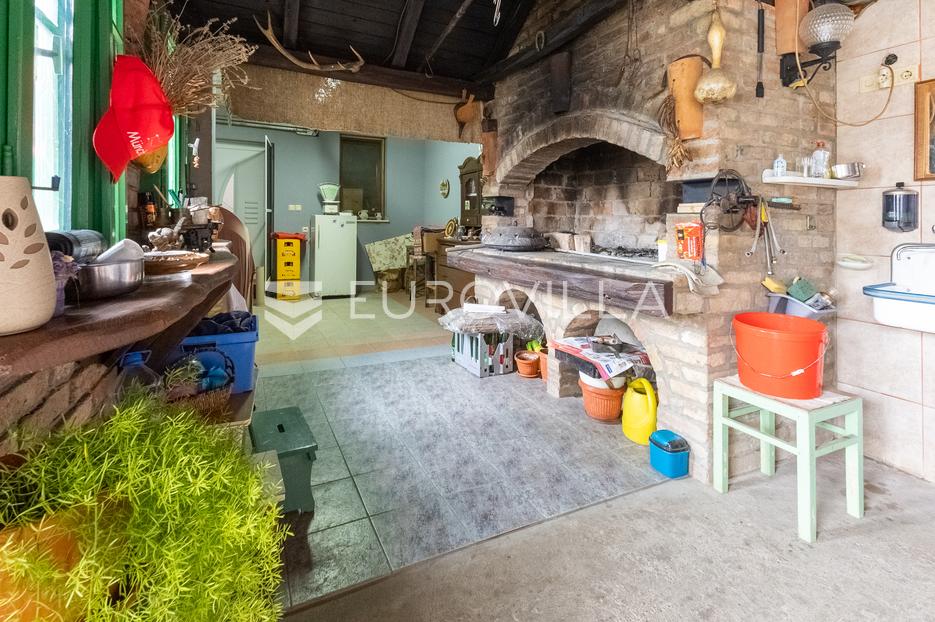 Kuća Na prodaju -  Slavonski Brod