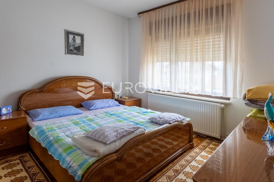 Kuća Na prodaju -  Slavonski Brod